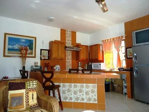Mima'S Village Cozumel